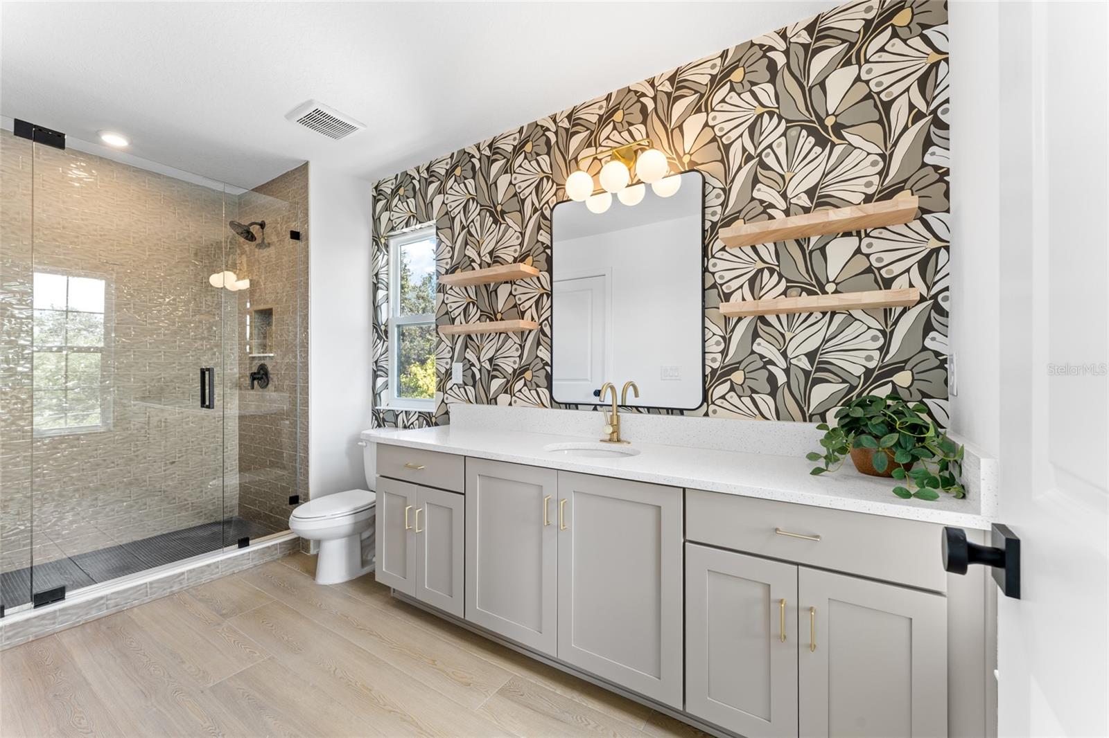 Image 43 of 60 For 703 Park Avenue