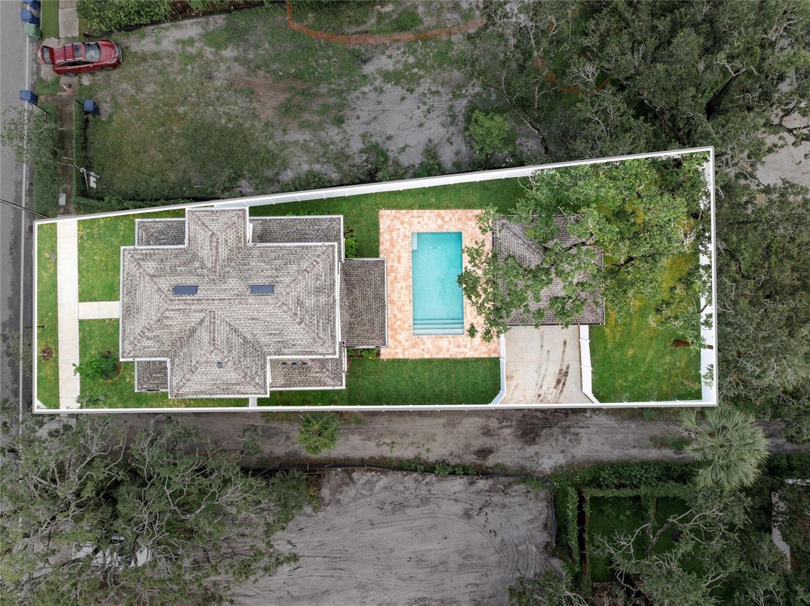 Image 60 of 60 For 703 Park Avenue