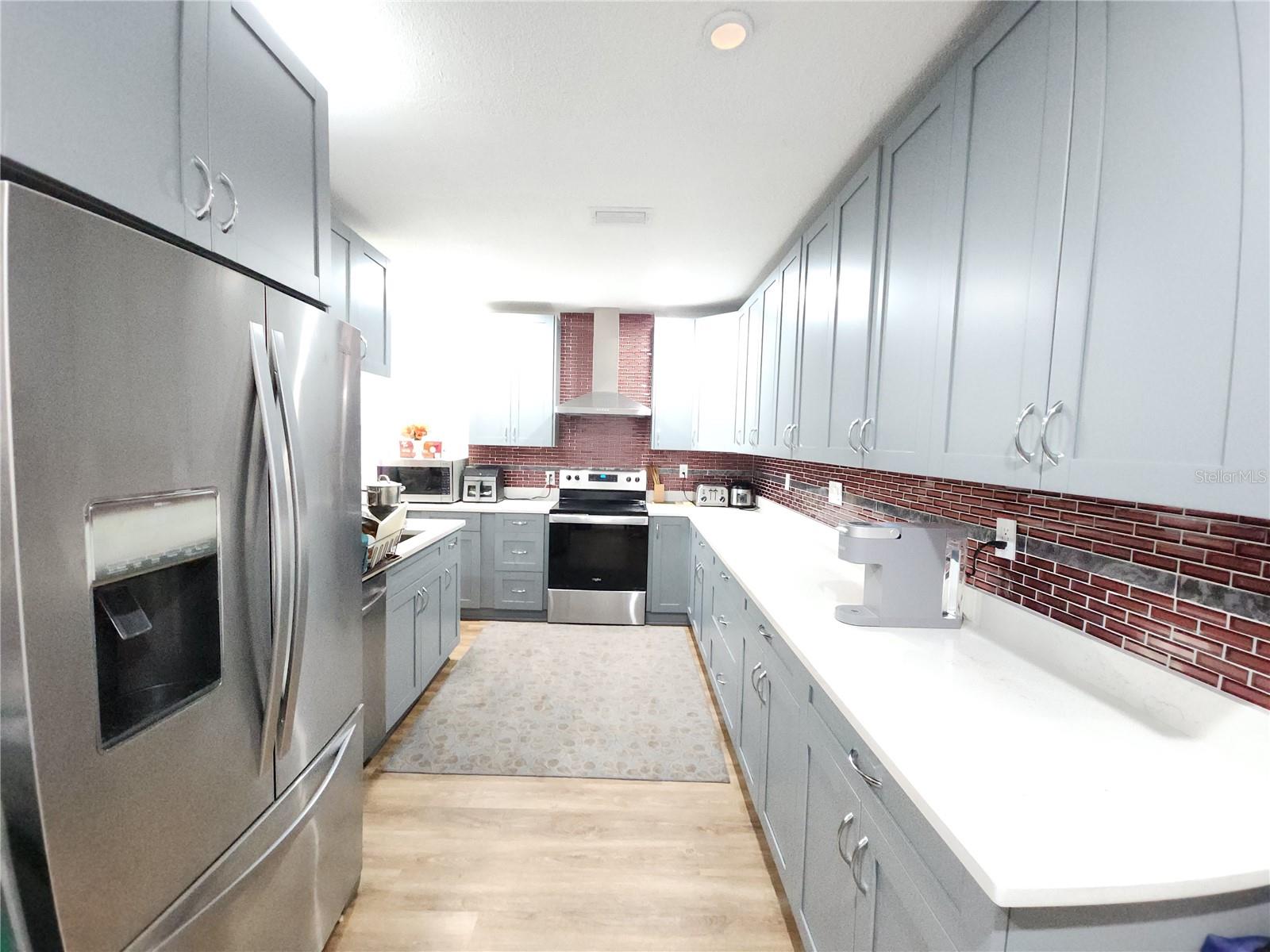 Image 4 of 17 For 1466 Jacaranda Circle S