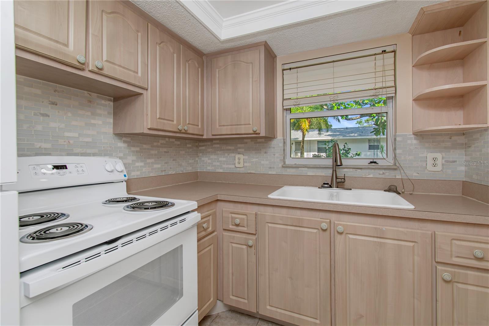 Image 8 of 14 For 6775 49th Avenue N