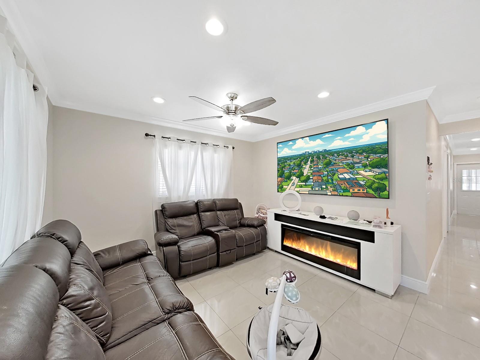Image 3 of 56 For 4920 Eldorado Drive