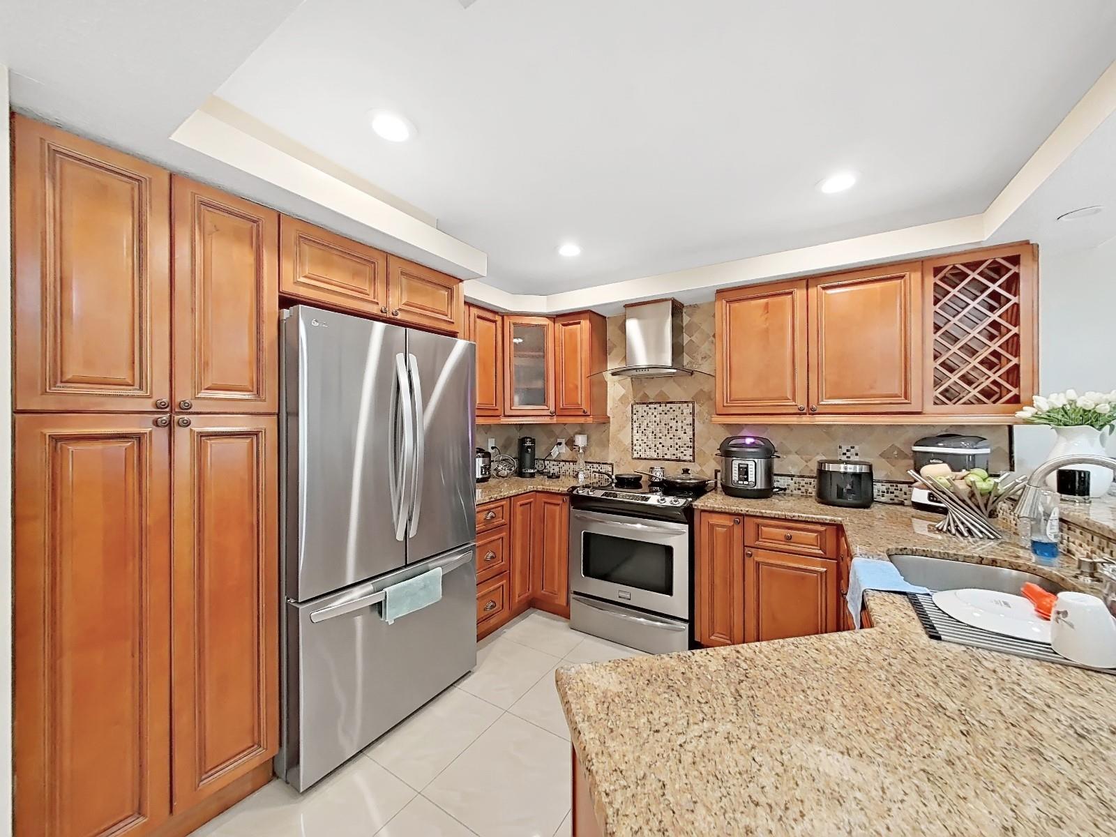 Image 9 of 56 For 4920 Eldorado Drive