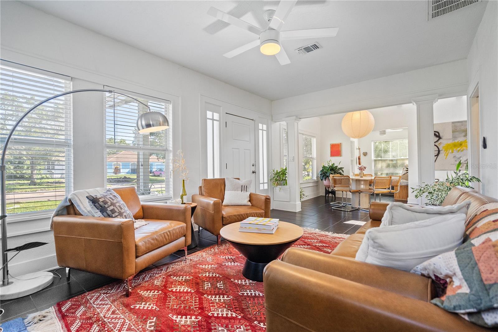 Listing photo id 1 for 4056 18th Avenue S