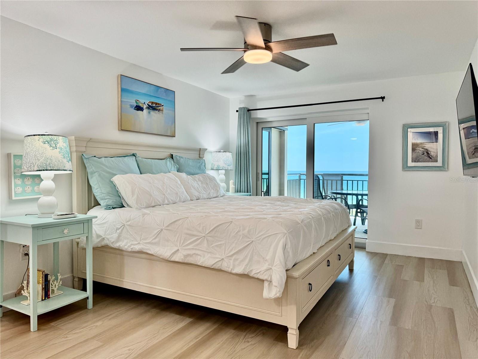 Image 11 of 24 For 1270 Gulf Boulevard 904