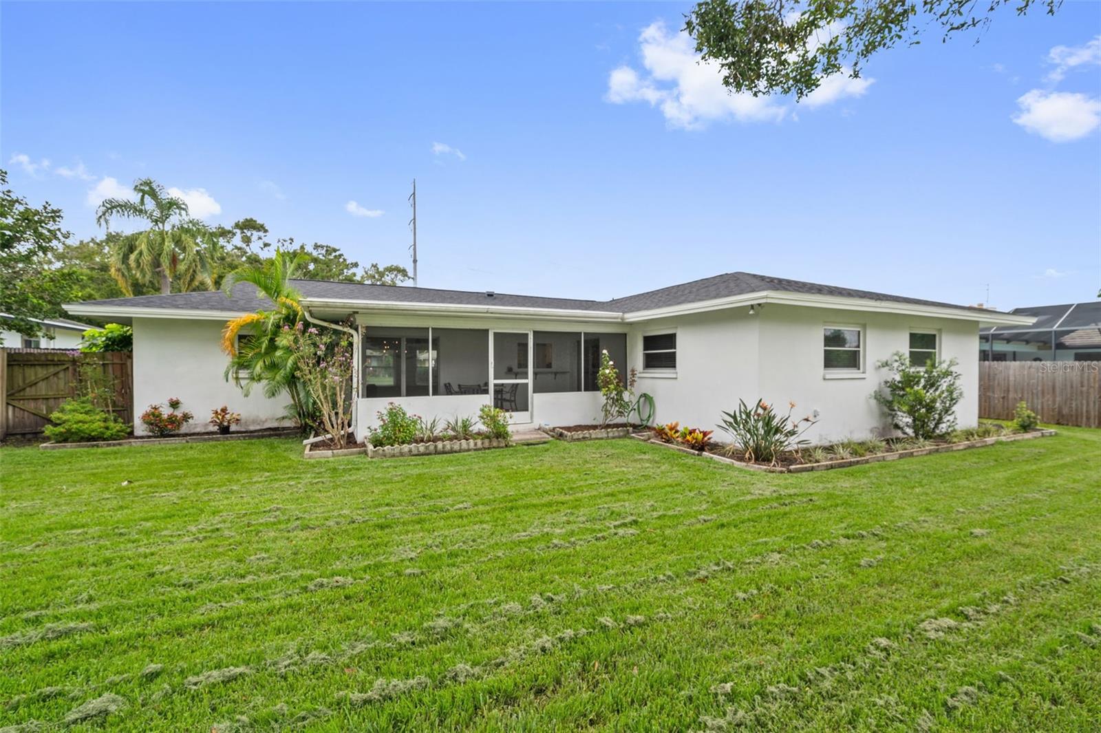 Image 10 of 65 For 1877 Del Robles Drive