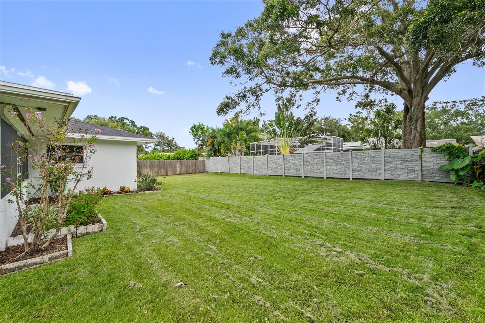 Image 11 of 65 For 1877 Del Robles Drive