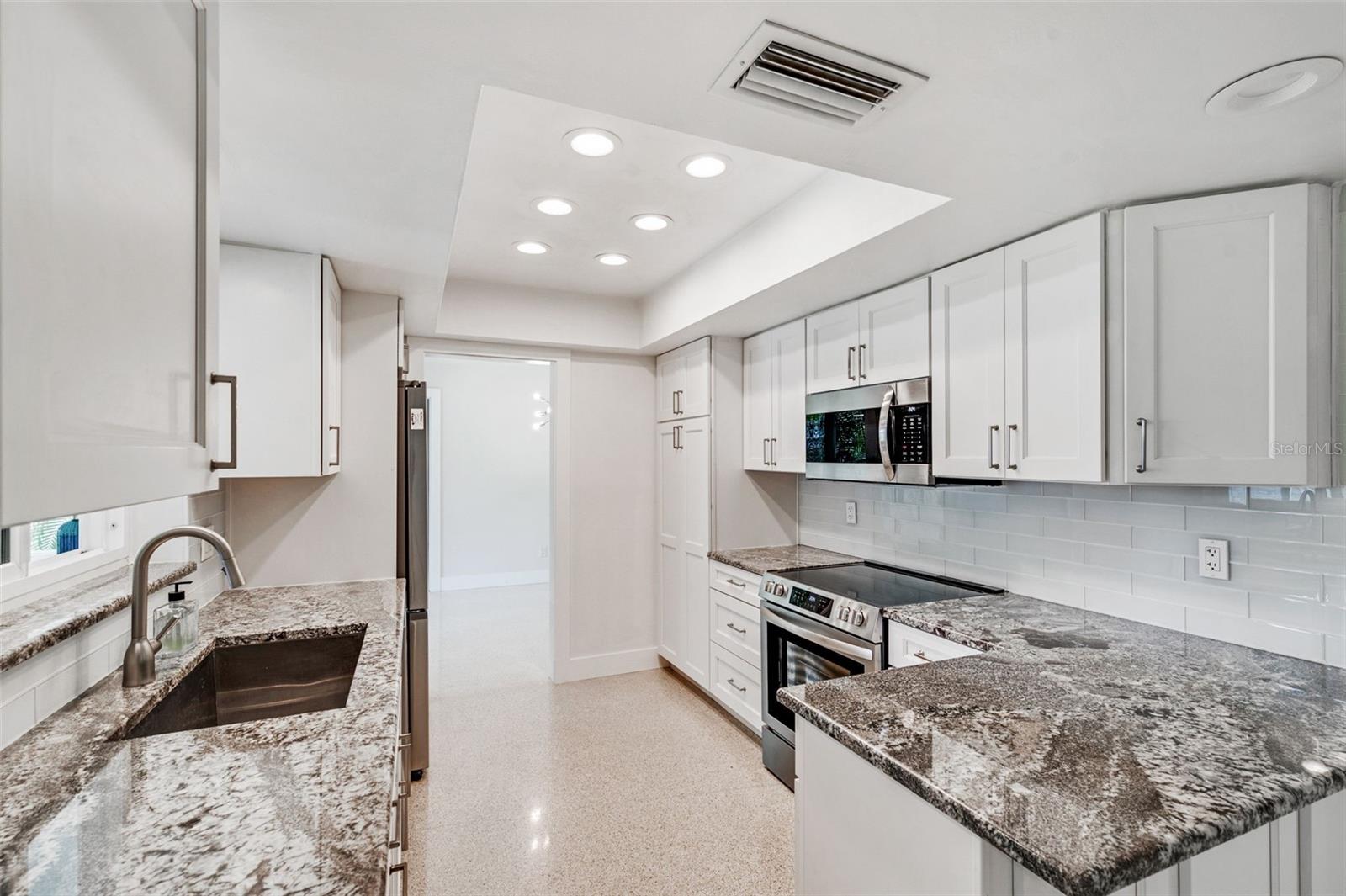 Image 36 of 65 For 1877 Del Robles Drive