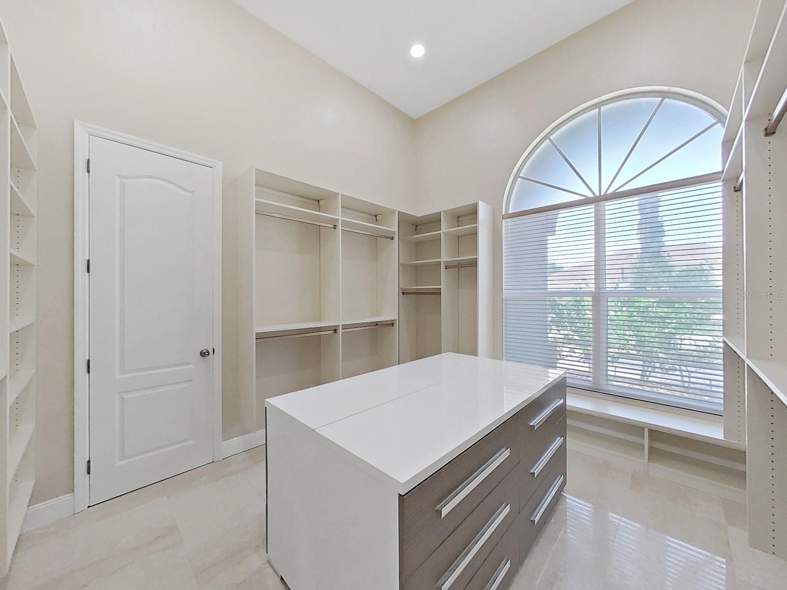 Image 31 of 73 For 19103 Harbor Cove Ct