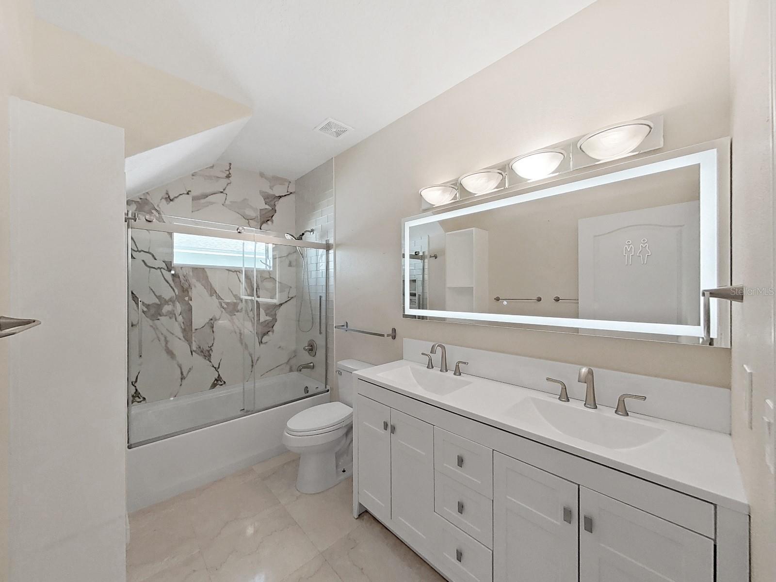 Image 37 of 73 For 19103 Harbor Cove Ct