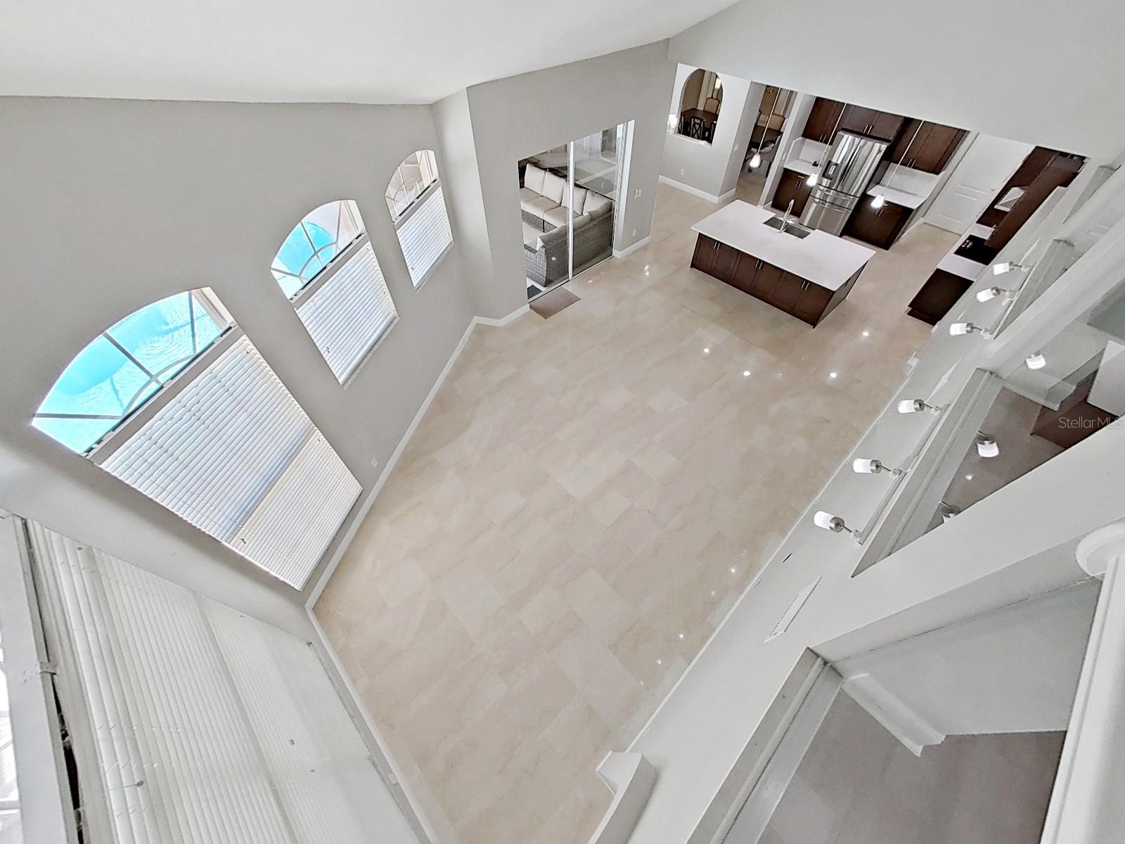 Image 45 of 73 For 19103 Harbor Cove Ct