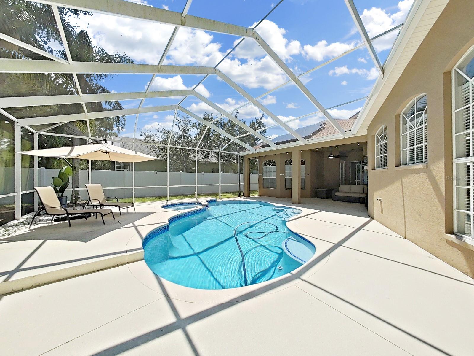 Image 54 of 73 For 19103 Harbor Cove Ct