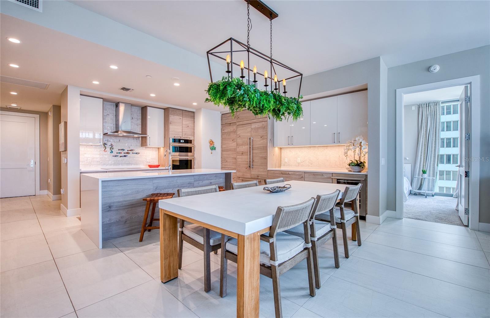 Image 4 of 71 For 301 1st Street S 806