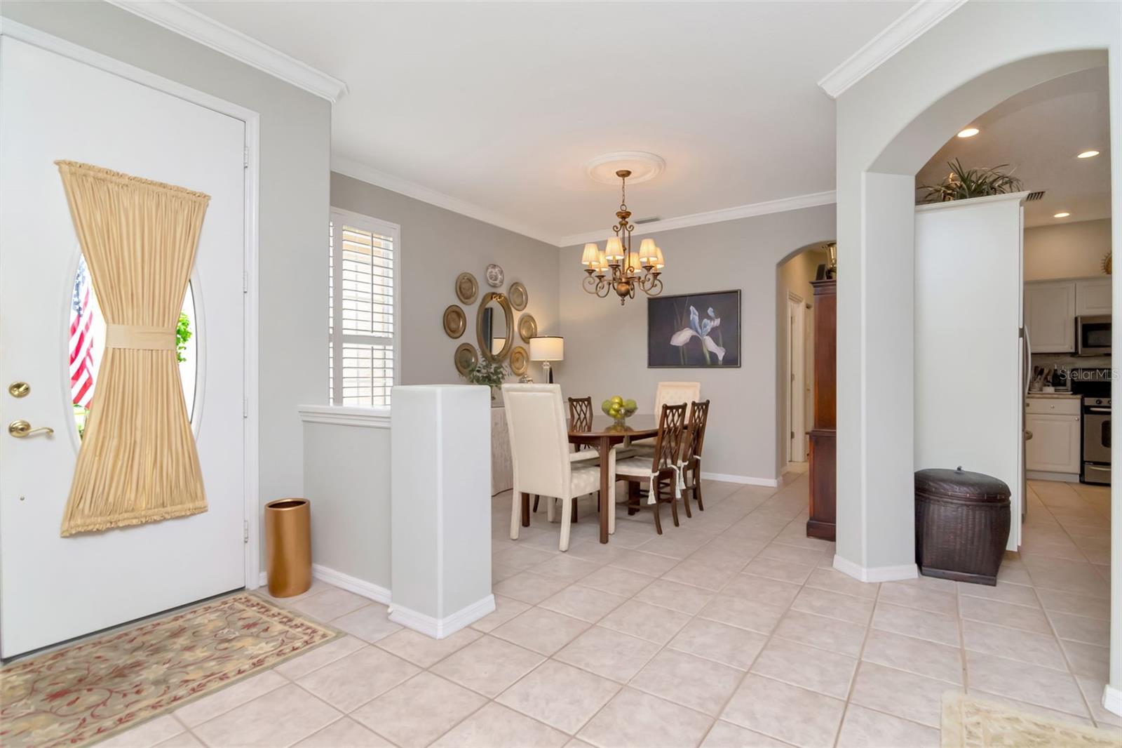 Image 2 of 18 For 11209 Pine Lilly Place