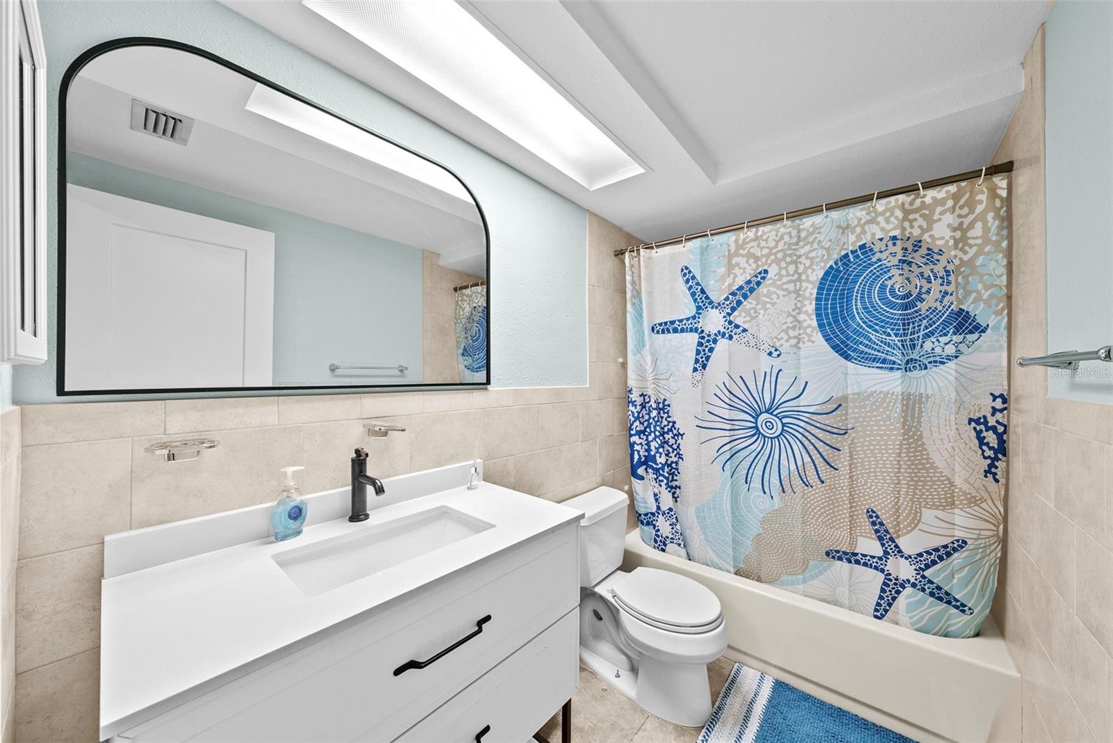 Listing photo id 17 for 12700 2nd Isle