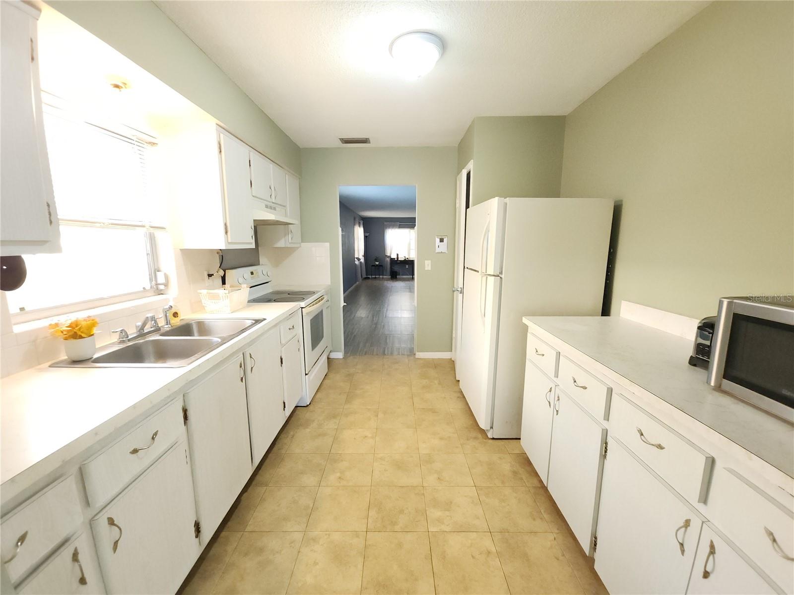 Image 3 of 57 For 5155 9th Avenue N 112 B