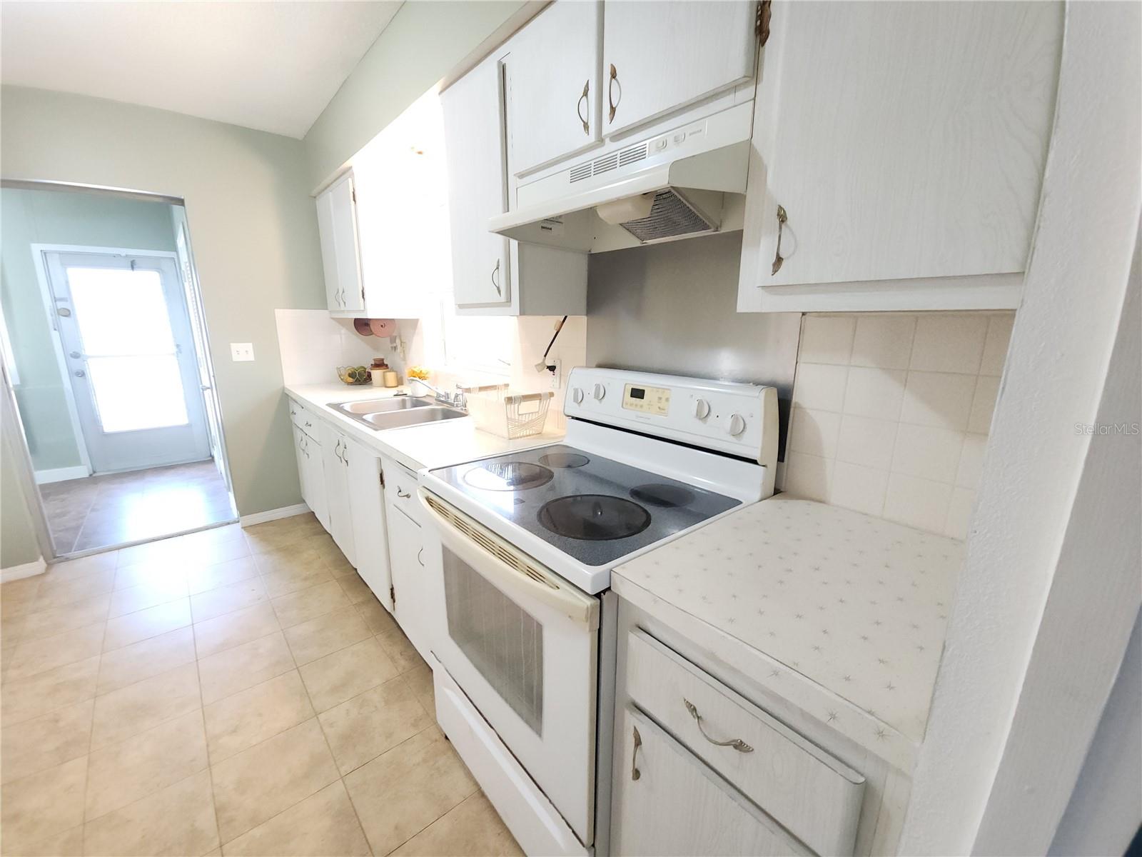 Image 6 of 57 For 5155 9th Avenue N 112 B