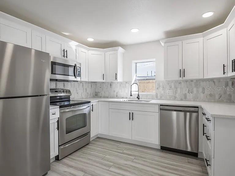 Image 5 of 22 For 4920 30th Avenue N