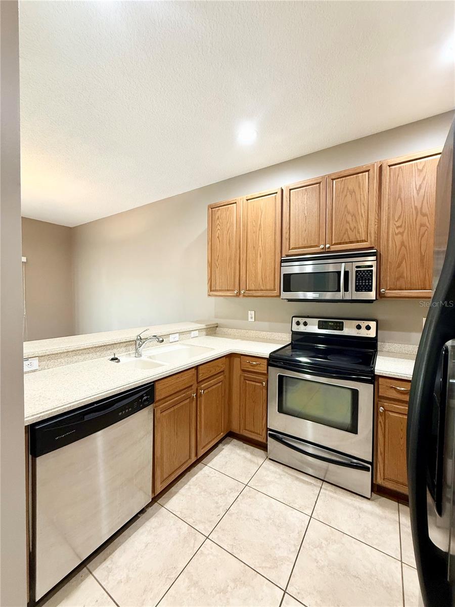 Image 7 of 18 For 8544 Sandpiper Ridge Avenue
