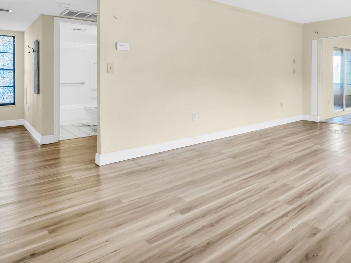 Image 7 of 37 For 7745 Eureka Drive 7745