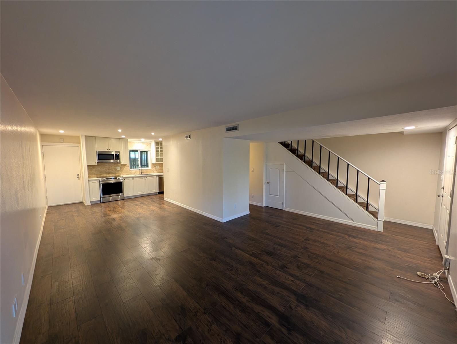 Image 10 of 21 For 8710 Plum Lane