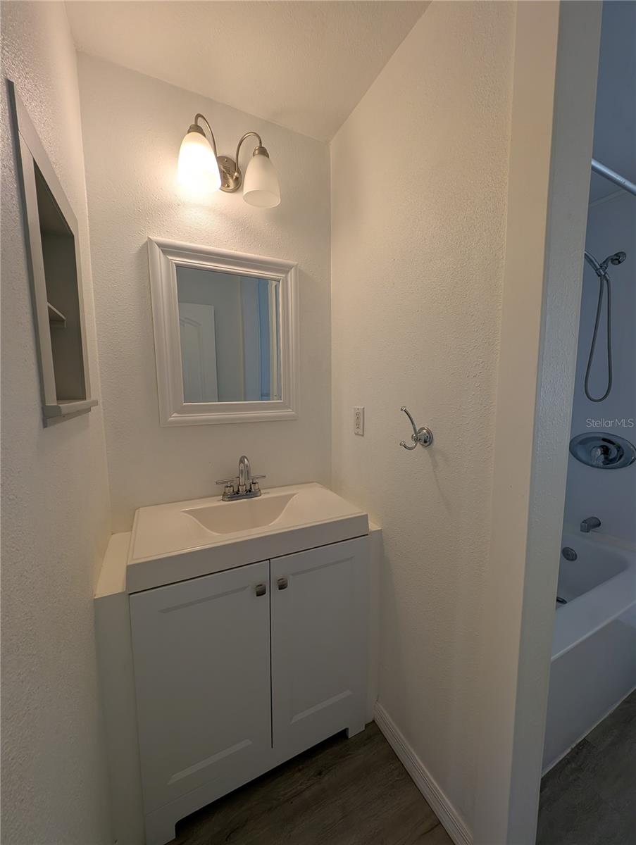 Image 15 of 21 For 8710 Plum Lane