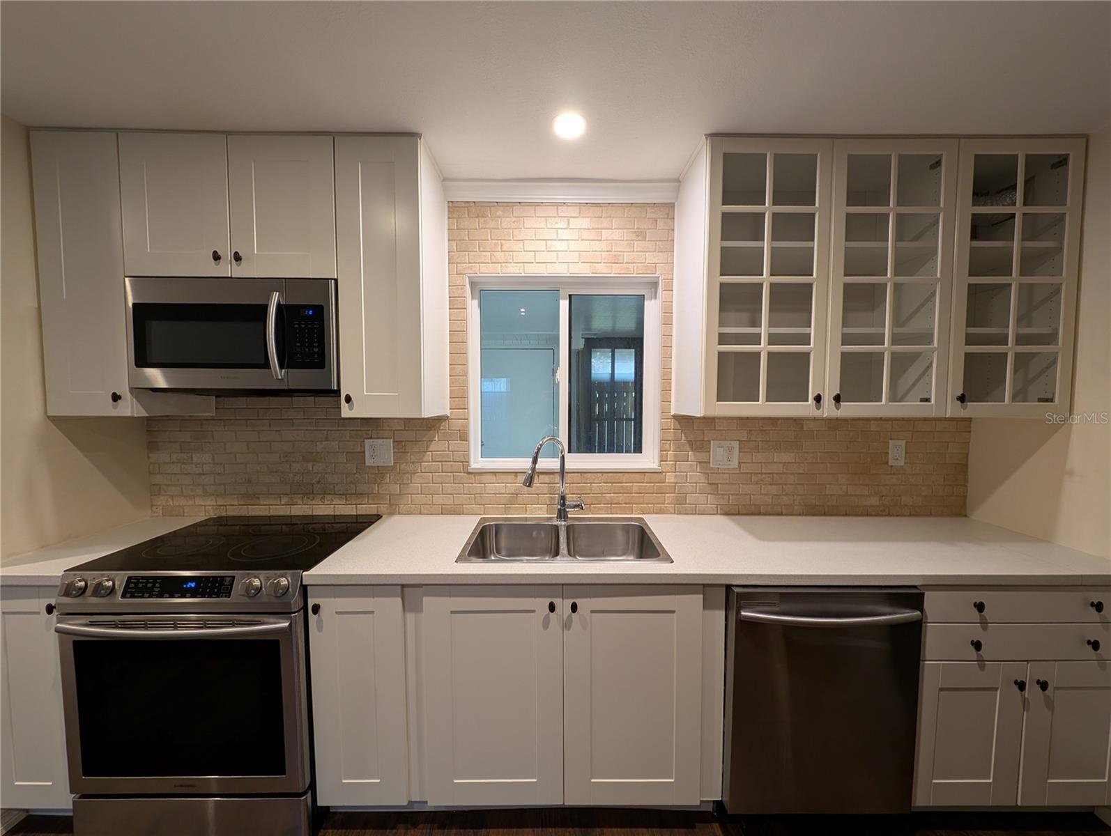 Image 2 of 21 For 8710 Plum Lane