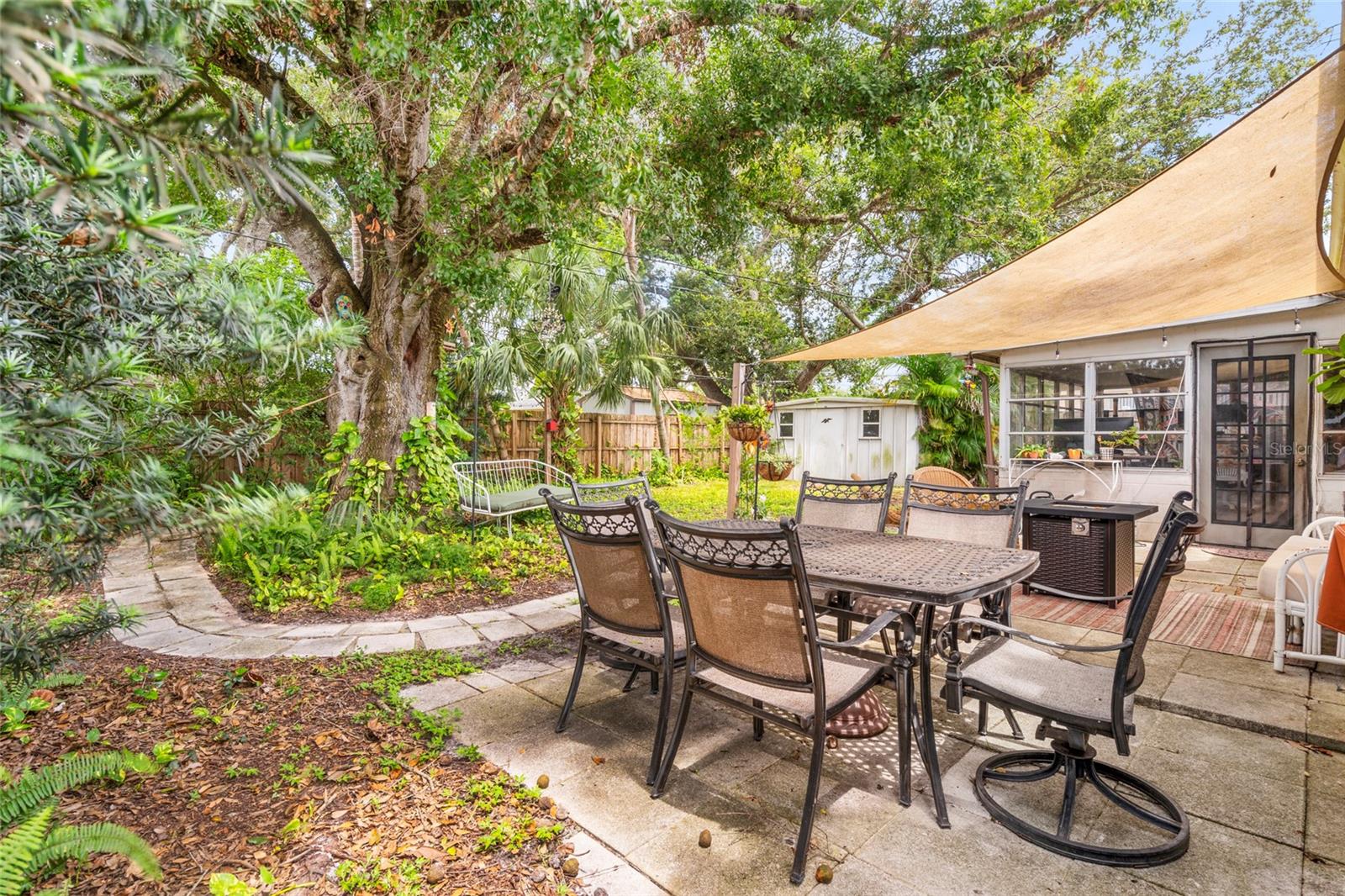 Image 20 of 39 For 6564 25th Street N