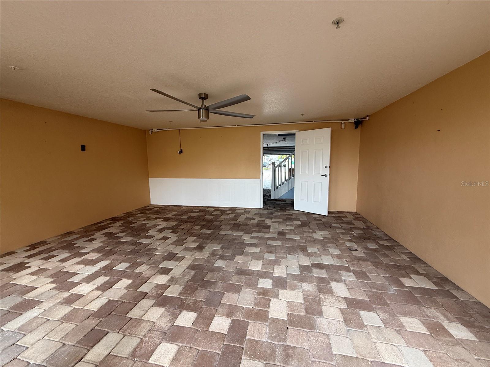 Image 33 of 41 For 116 131st Avenue C