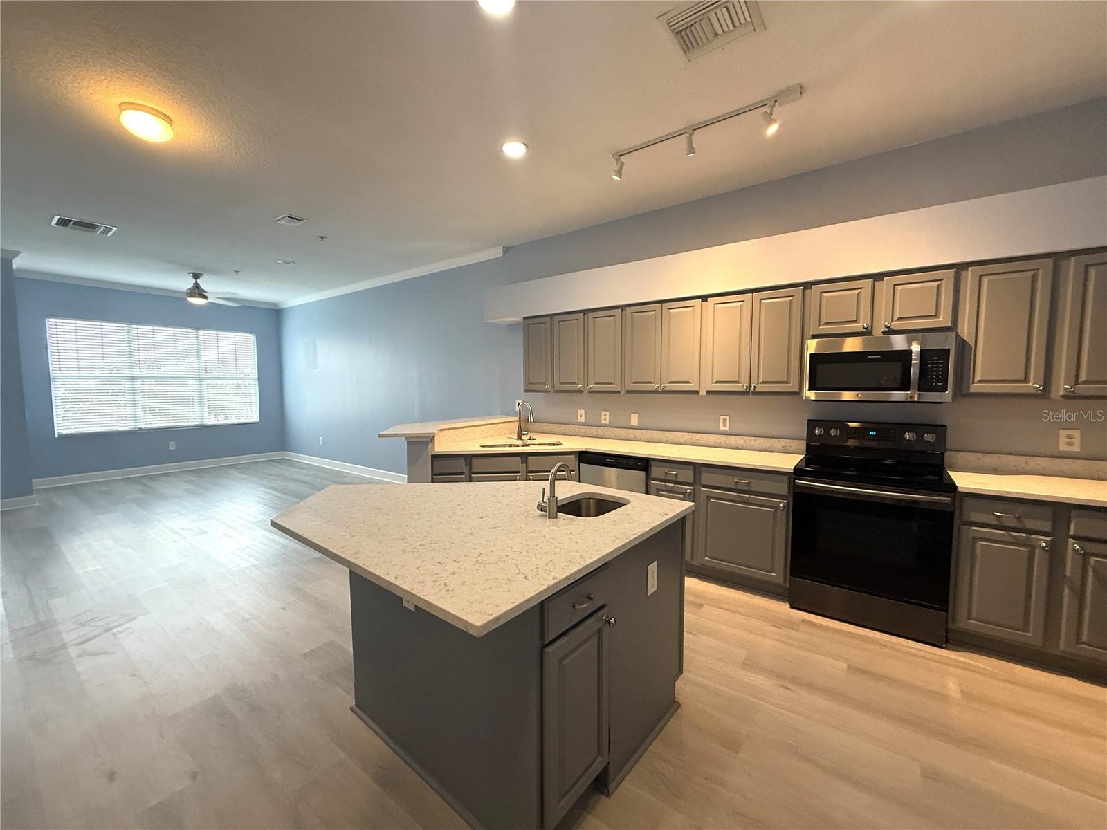 Image 6 of 41 For 116 131st Avenue C