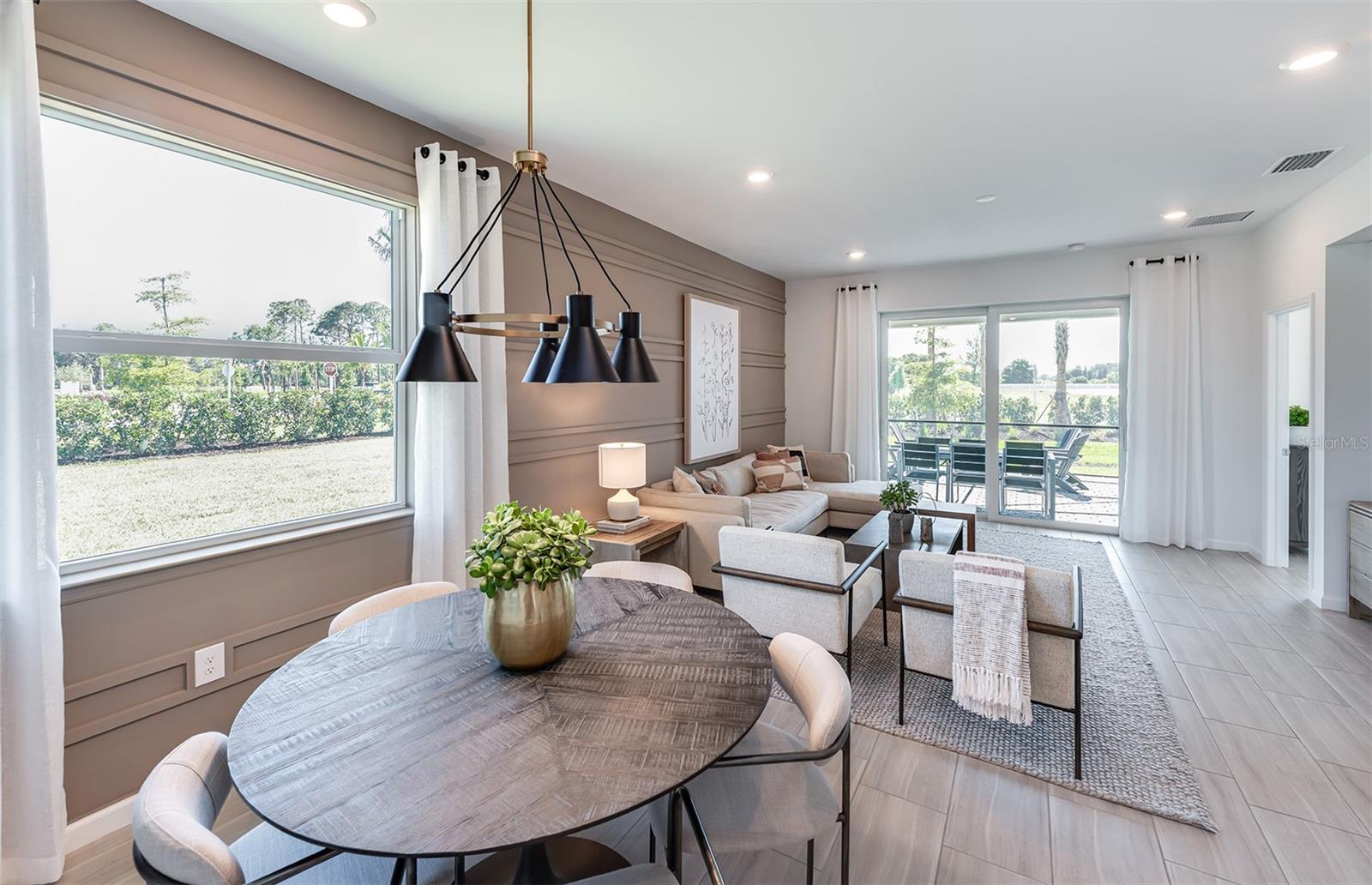 Image 14 of 43 For 29067 Coral Harbour Drive