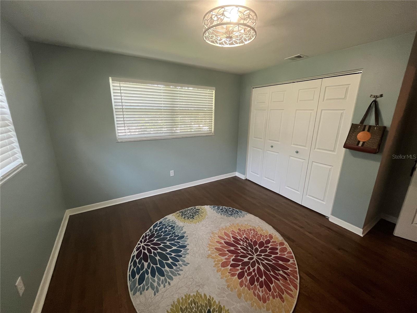 Image 12 of 32 For 257 5th Street Nw