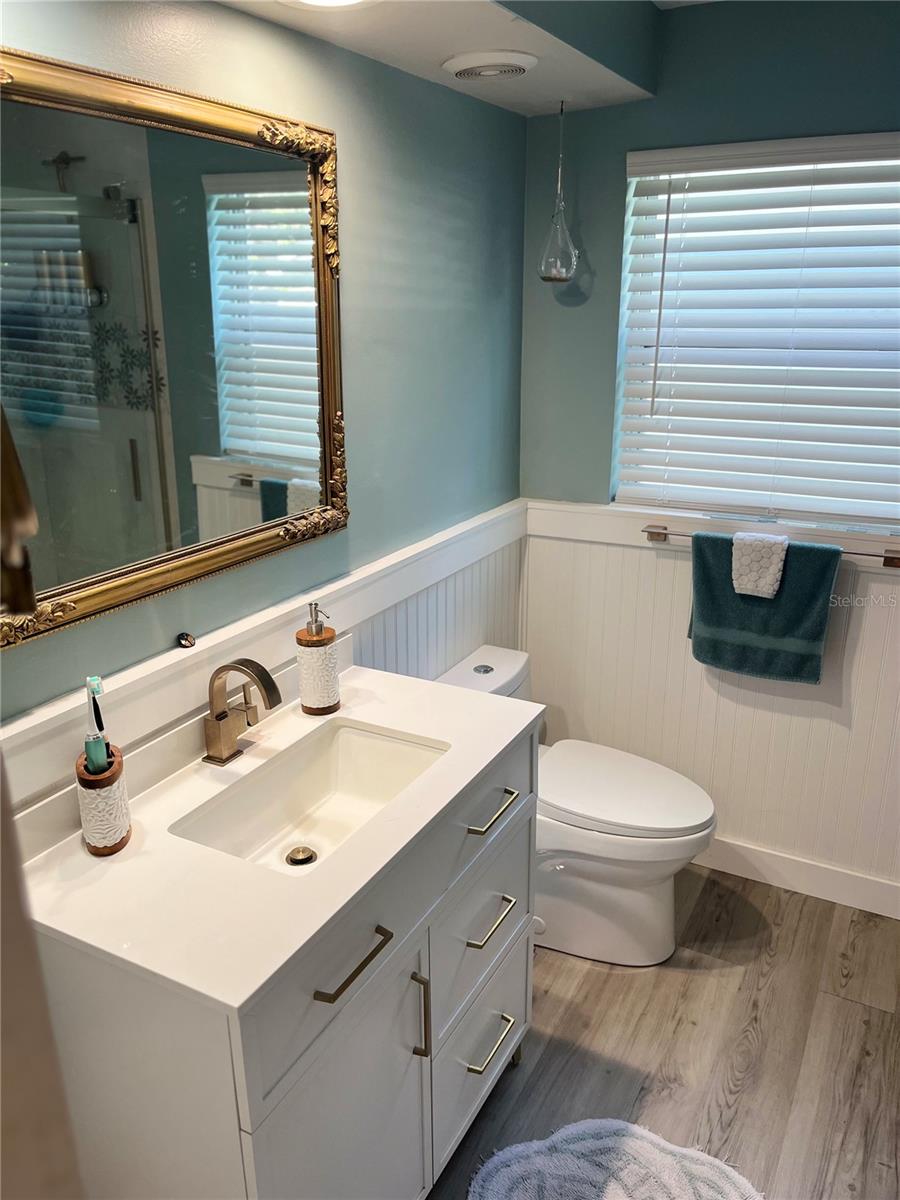 Image 22 of 32 For 257 5th Street Nw