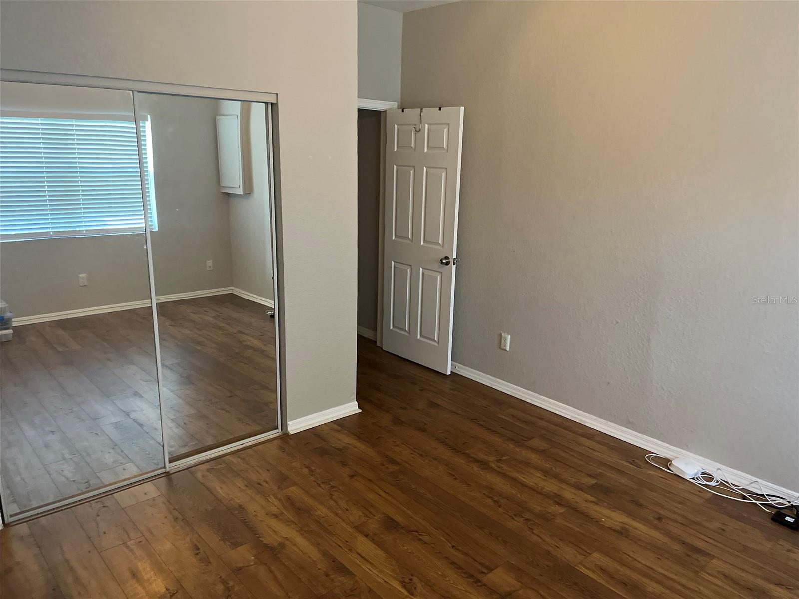 Image 31 of 32 For 257 5th Street Nw