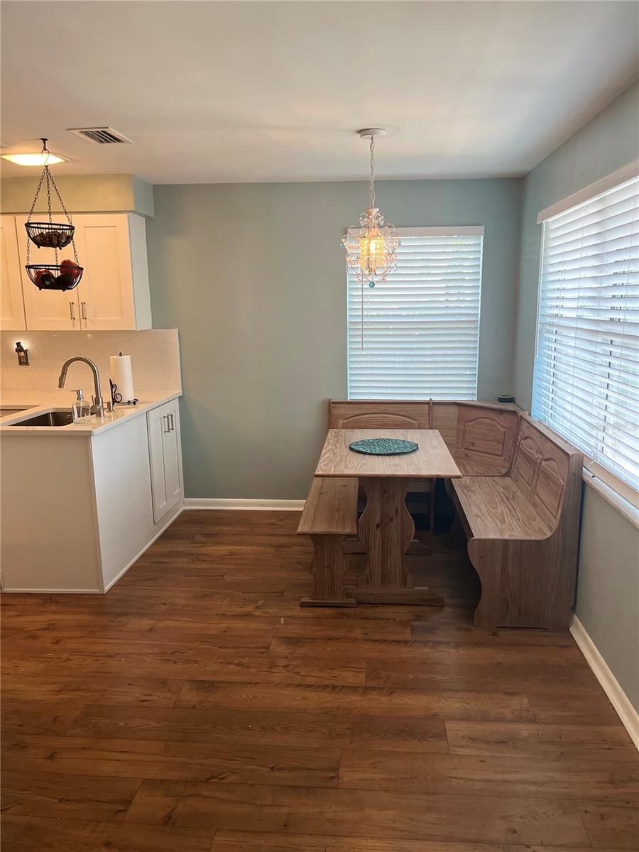 Image 5 of 32 For 257 5th Street Nw