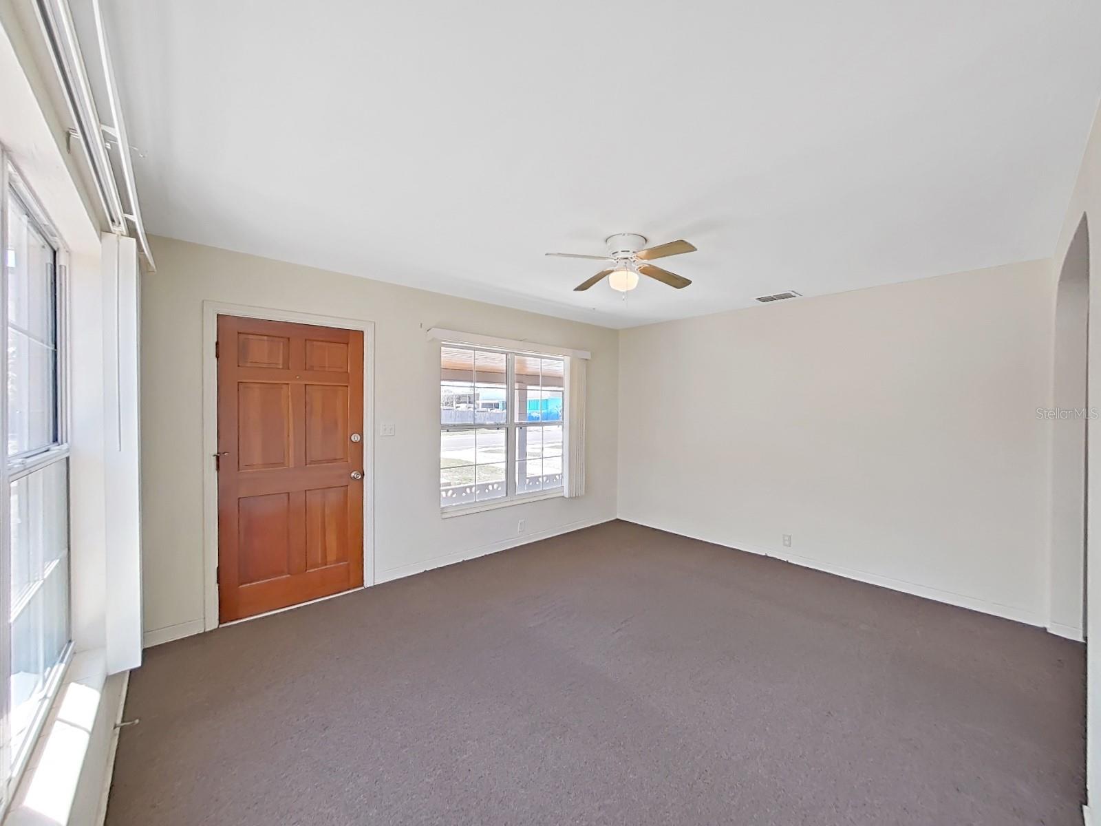 Image 16 of 50 For 1515 30th Avenue N