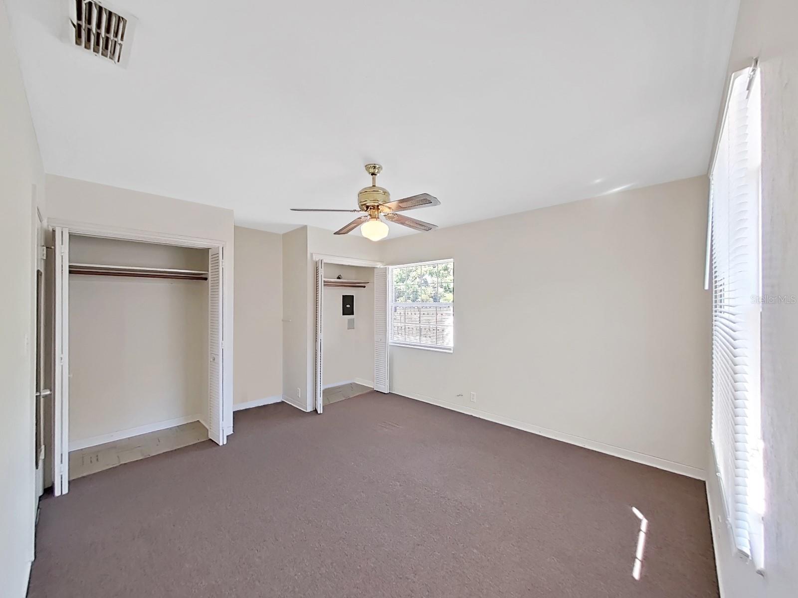 Image 27 of 50 For 1515 30th Avenue N
