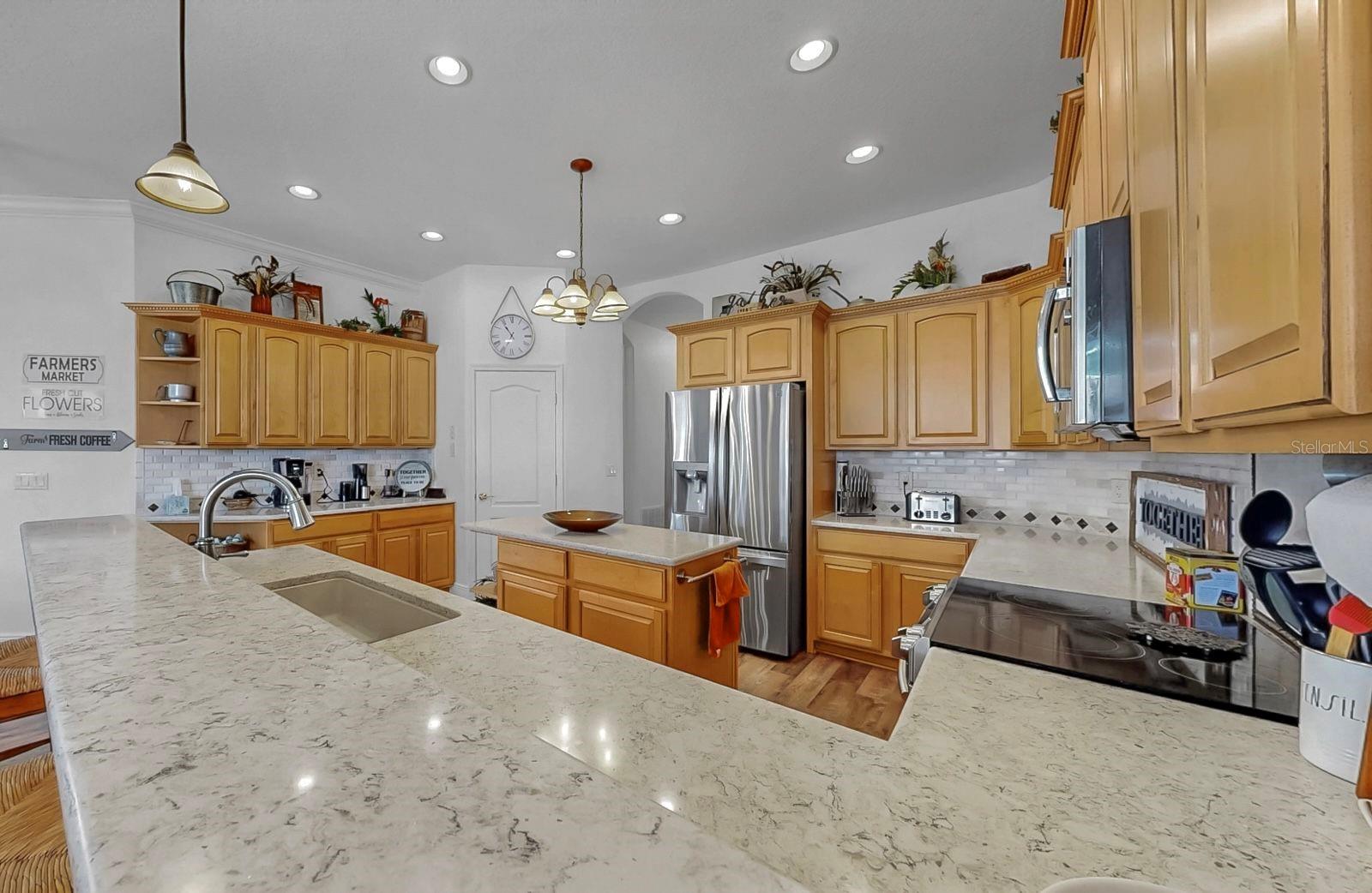 Image 33 of 74 For 6408 Rubia Circle