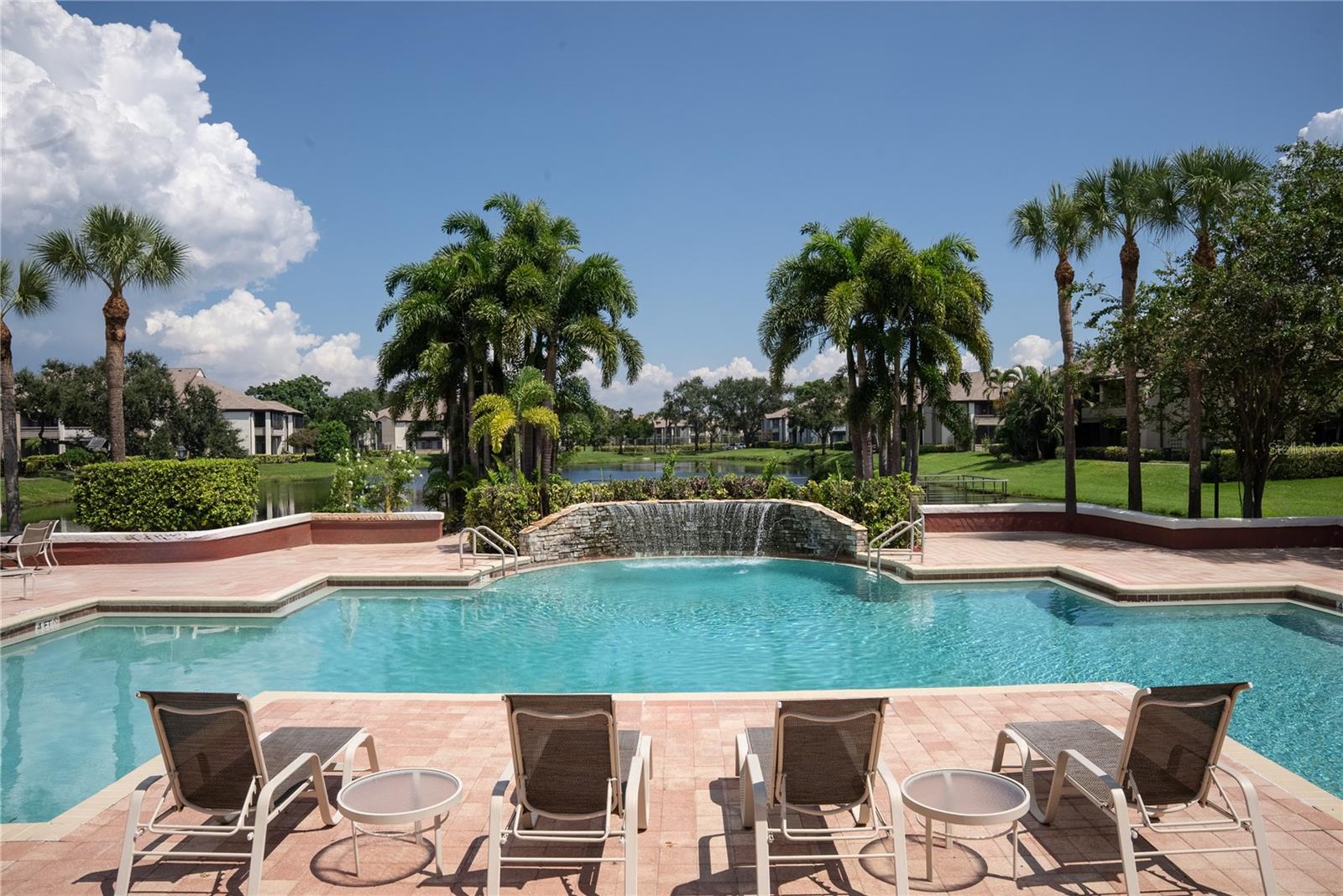 Image 21 of 28 For 10263 Gandy Boulevard N 2302