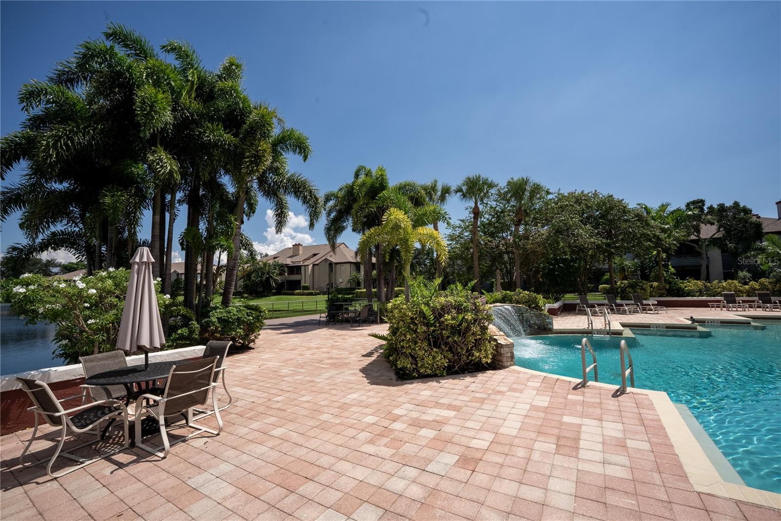 Image 23 of 28 For 10263 Gandy Boulevard N 2302