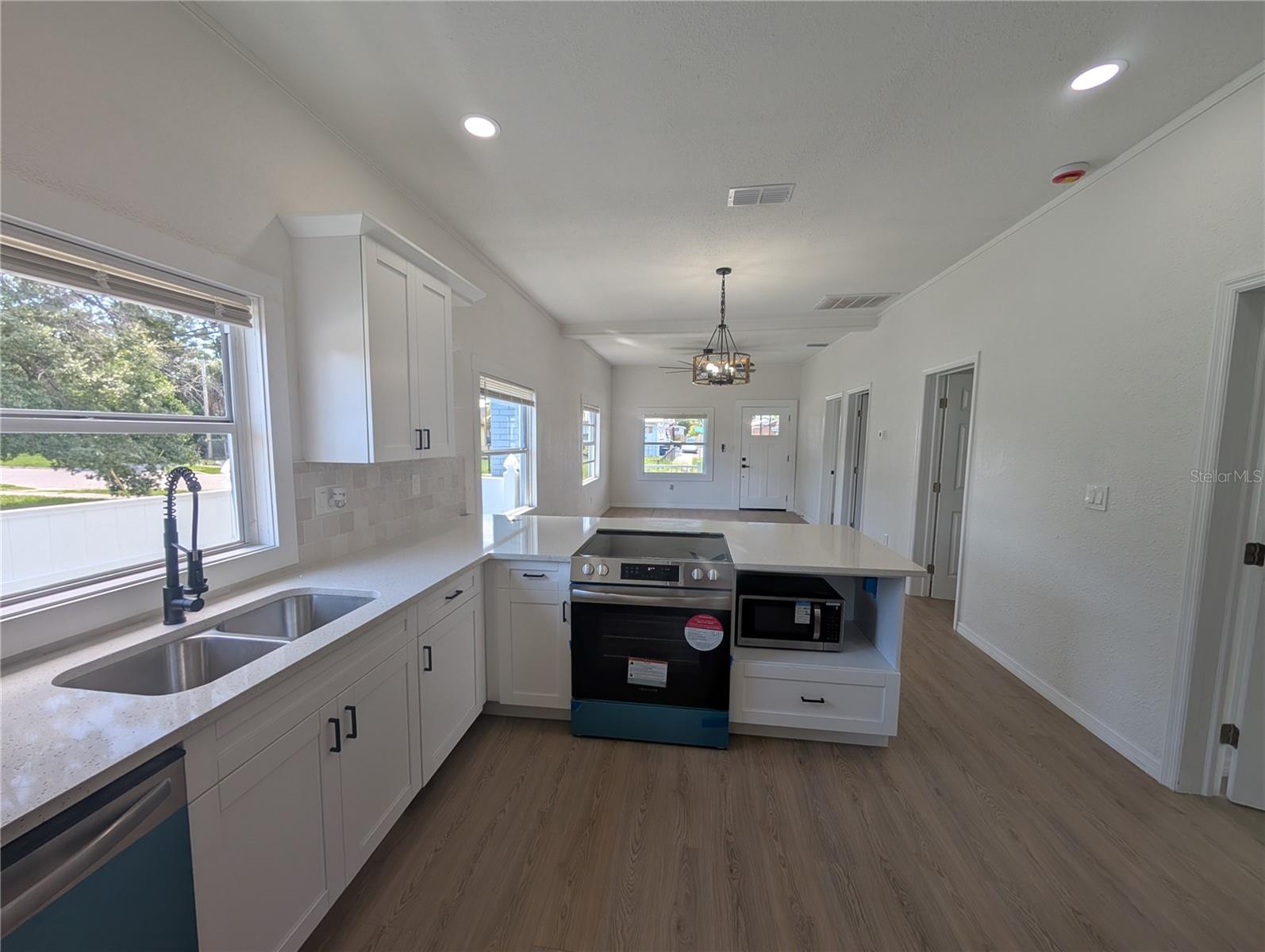 Image 4 of 12 For 2813 20th Street