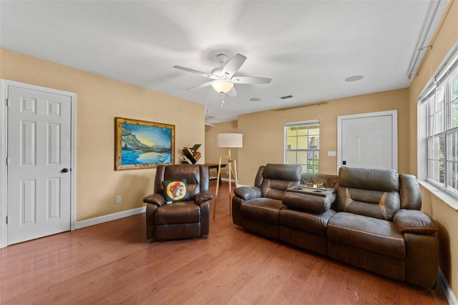 Image 11 of 44 For 7911 Lovegren Ln