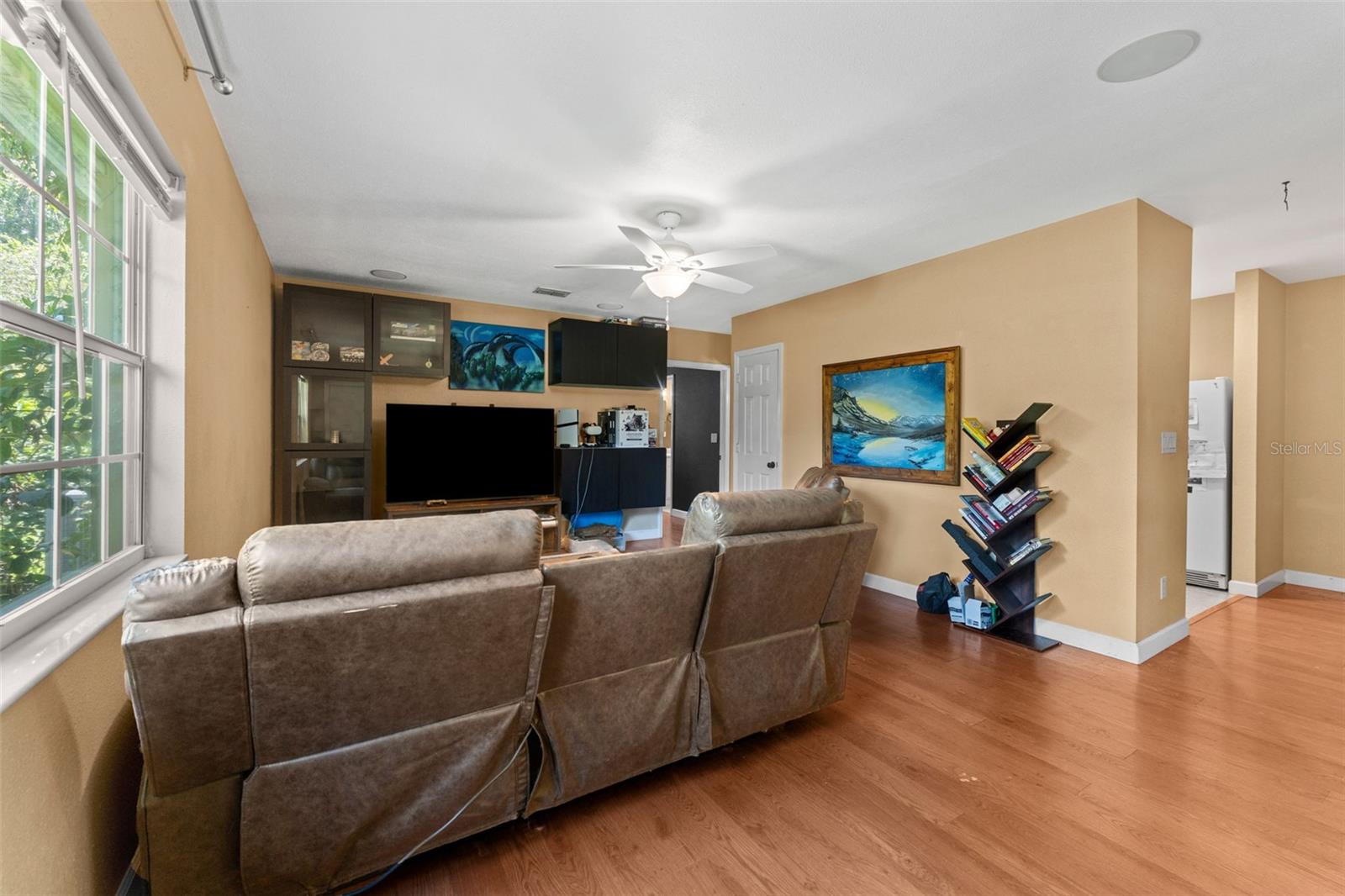 Image 9 of 44 For 7911 Lovegren Ln