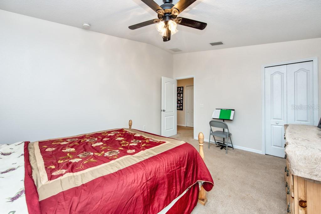 Image 21 of 45 For 12637 Belcroft Drive