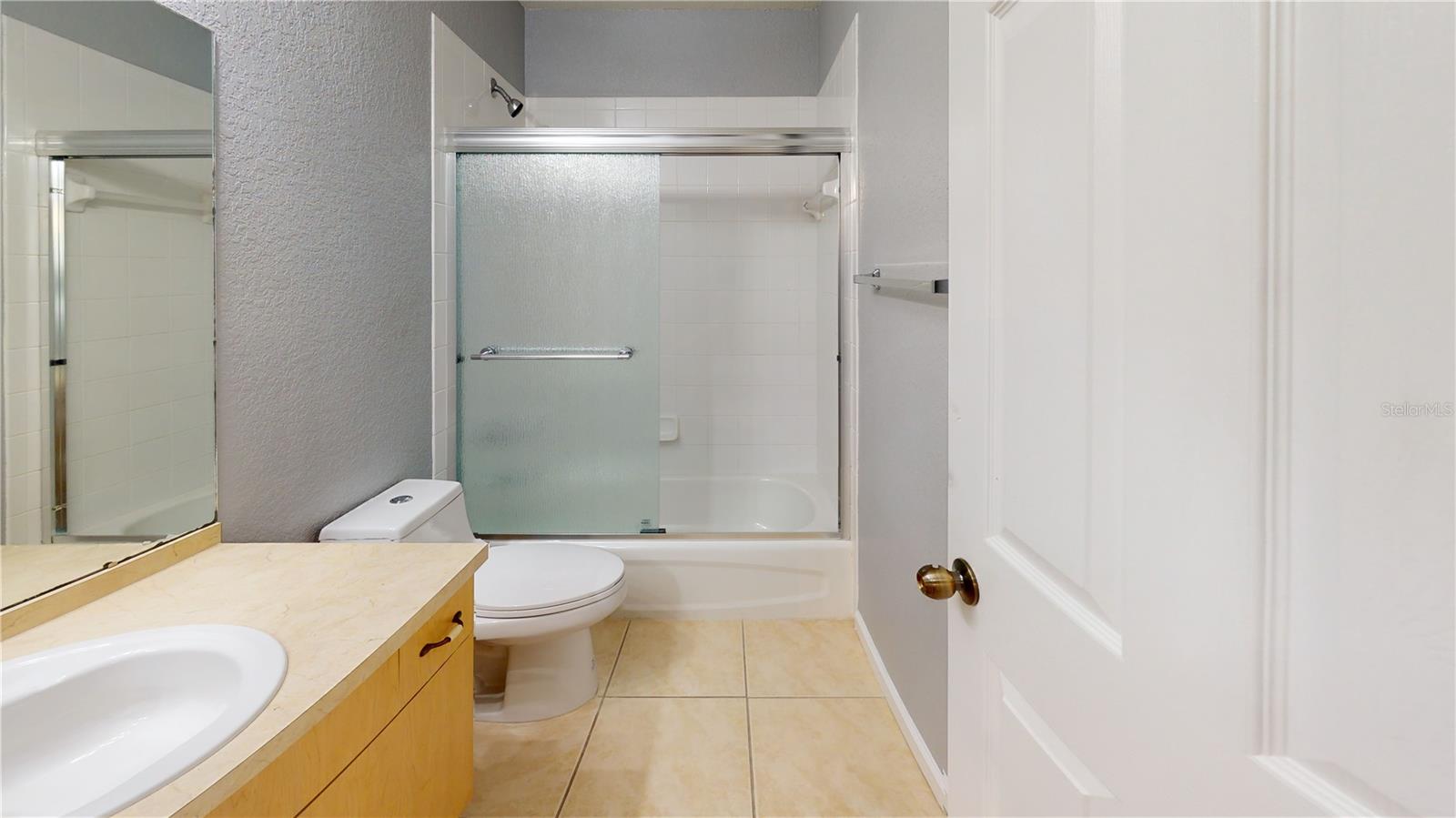 Listing photo id 9 for 6222 Ashbury Palms Drive
