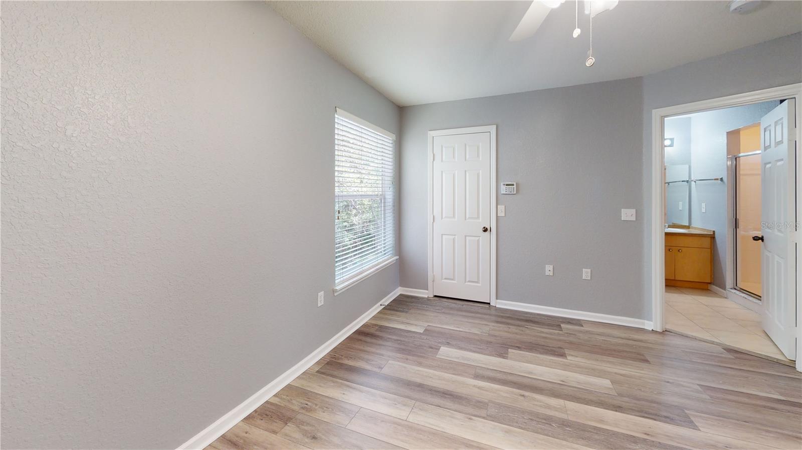 Listing photo id 15 for 6222 Ashbury Palms Drive