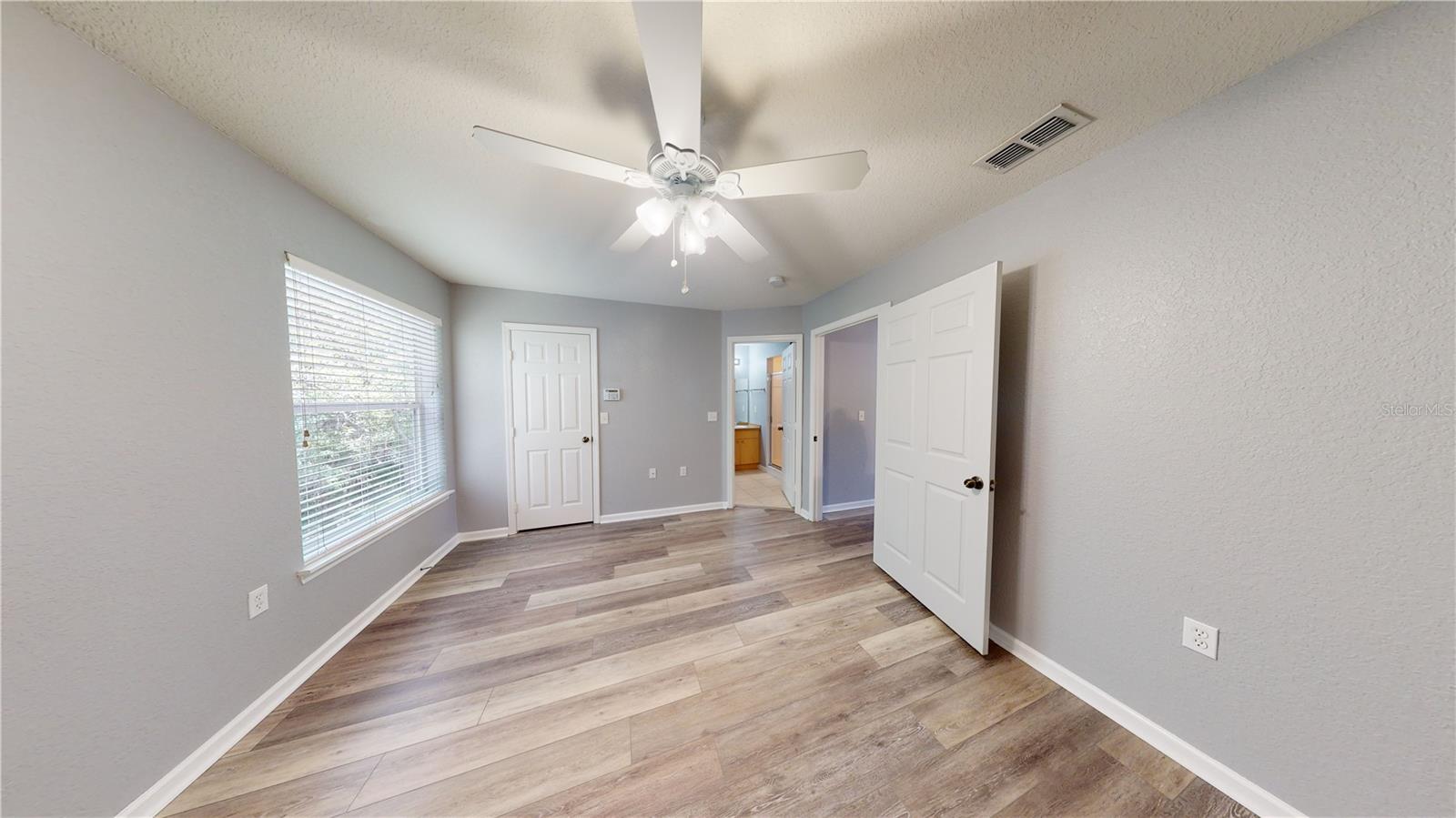 Listing photo id 6 for 6222 Ashbury Palms Drive