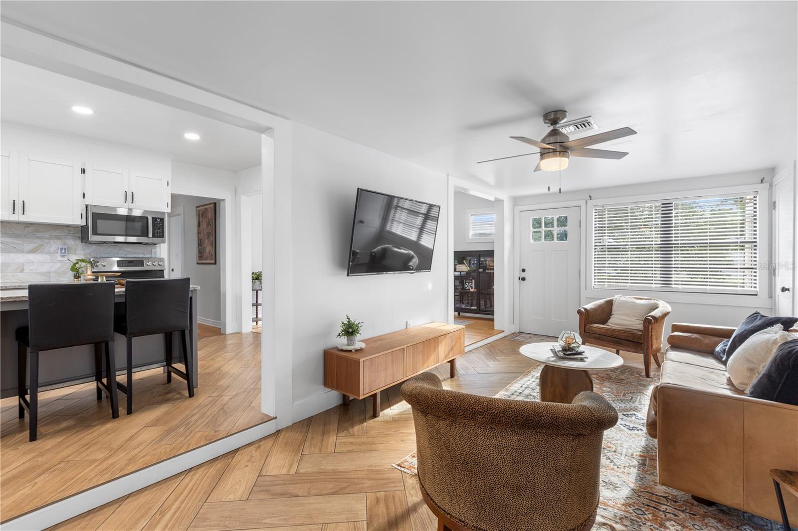 Image 11 of 69 For 4110 Marguerite Street