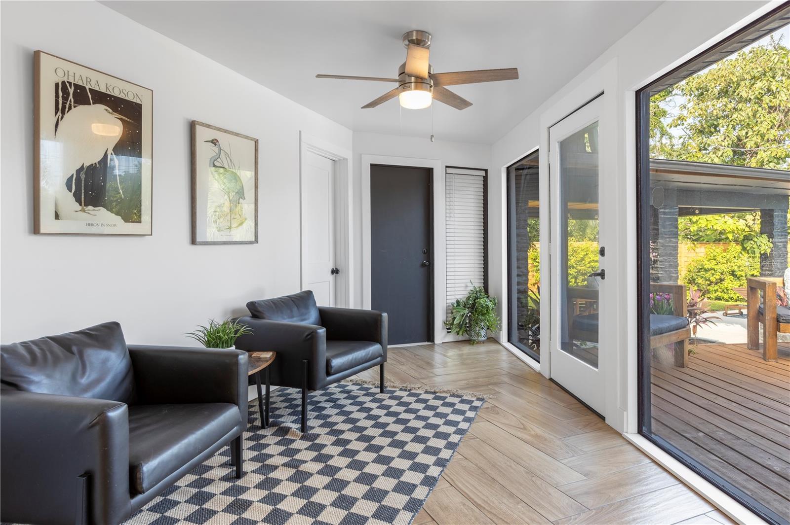 Image 34 of 69 For 4110 Marguerite Street