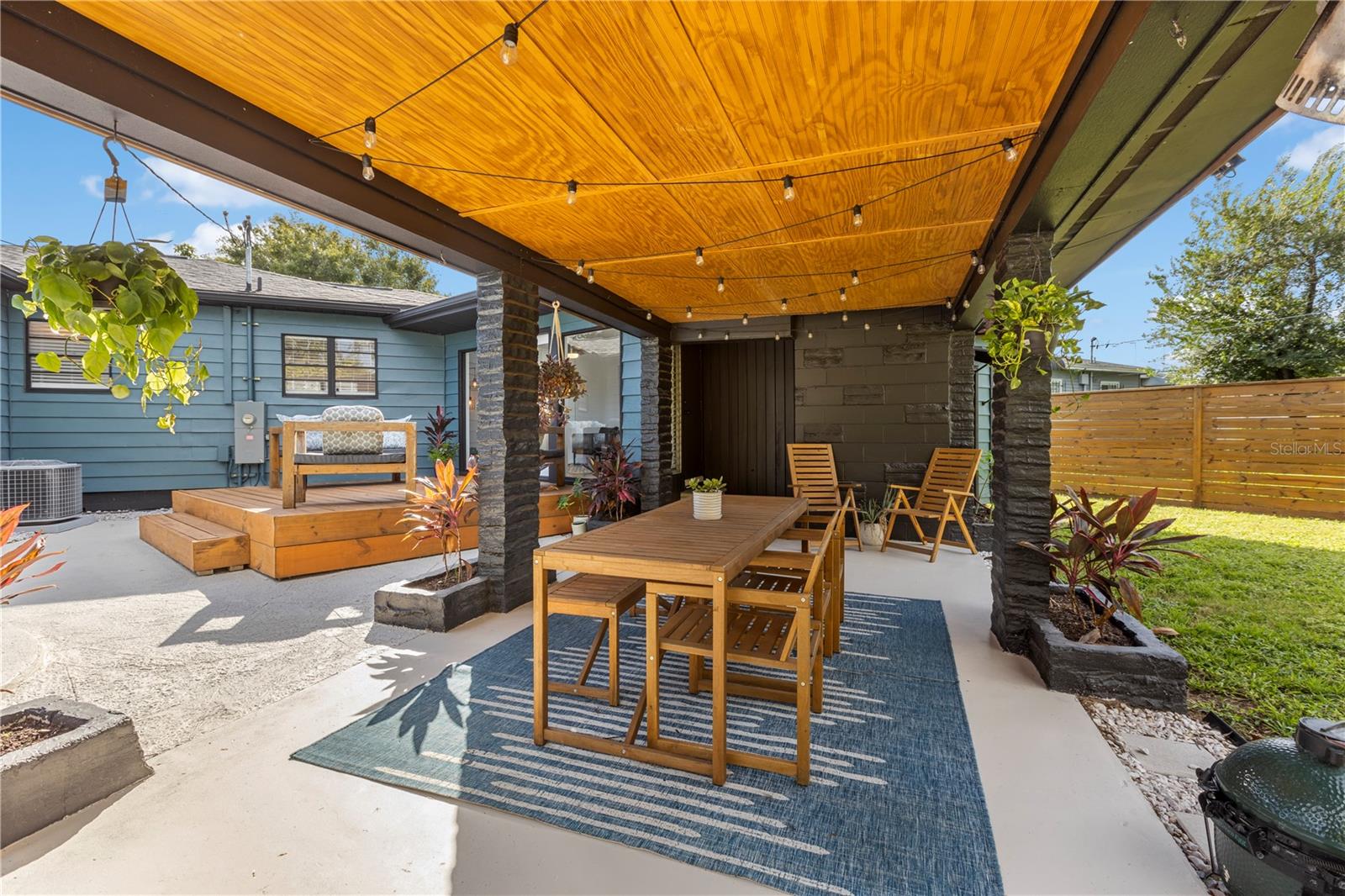Image 55 of 69 For 4110 Marguerite Street