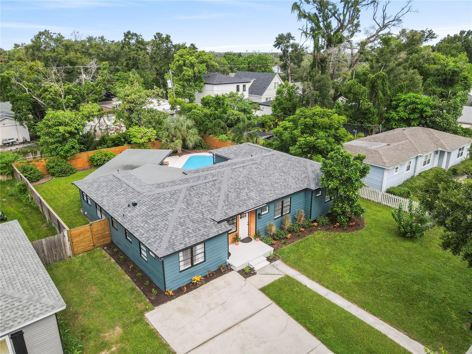 Image 6 of 69 For 4110 Marguerite Street